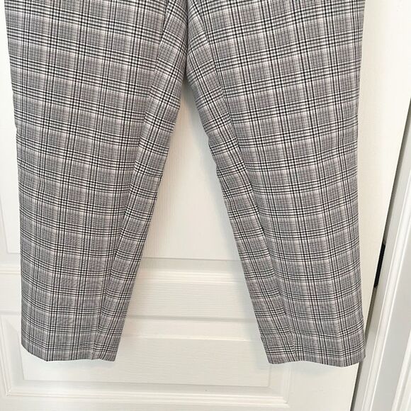 A New Day Plaid Academia Mid Rise Crop Stretch Straight Leg Pocket Trouser Pant - Picture 7 of 11
